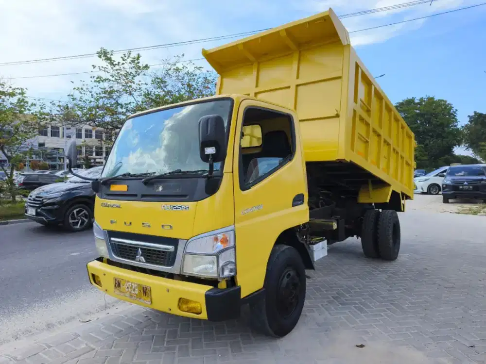 Dijual dumptruck colt diesel fe74 hd