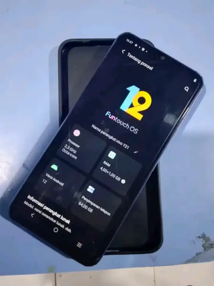 Vivo Y21 4+1/64 no minus.