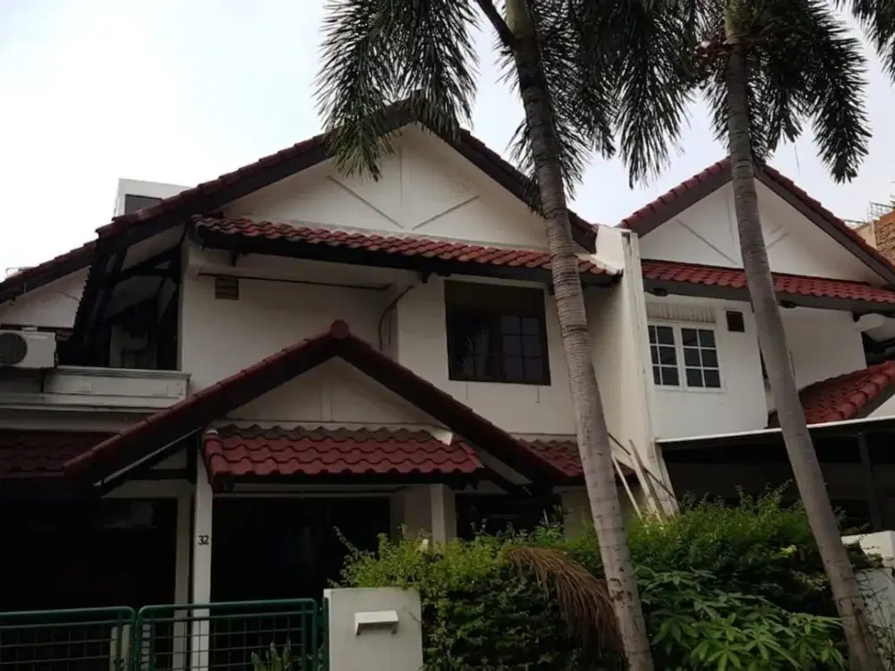 Jual Cepat Rumah Siap Huni & Strategis di Taman Permata Buana Jakarta Barat