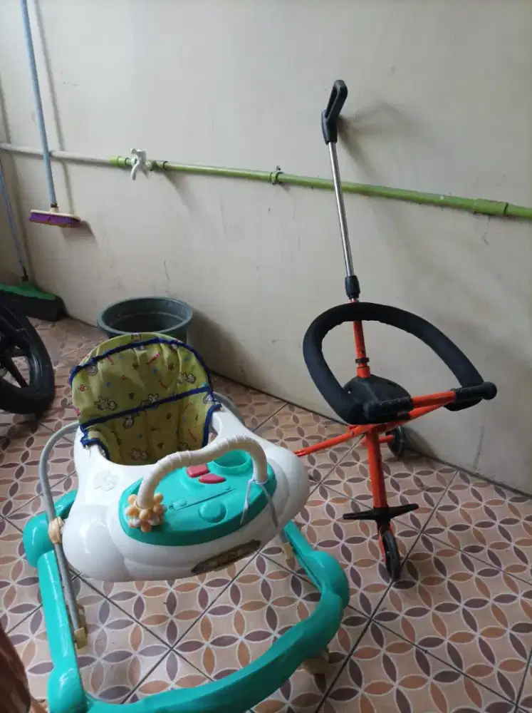 Stoler dan babywalker