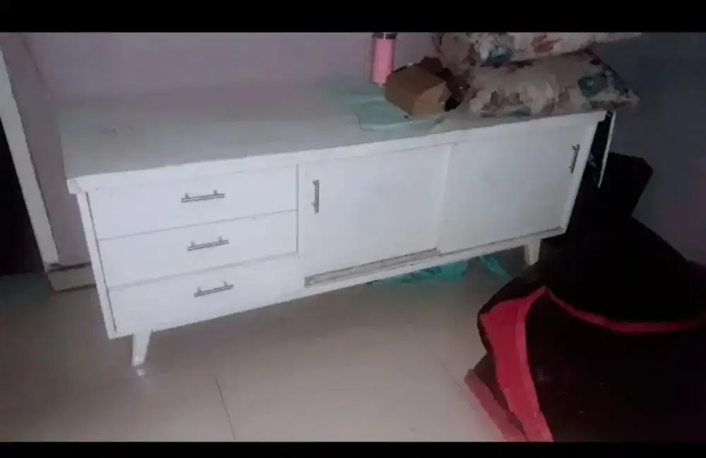 Jual Buffet TV putih
