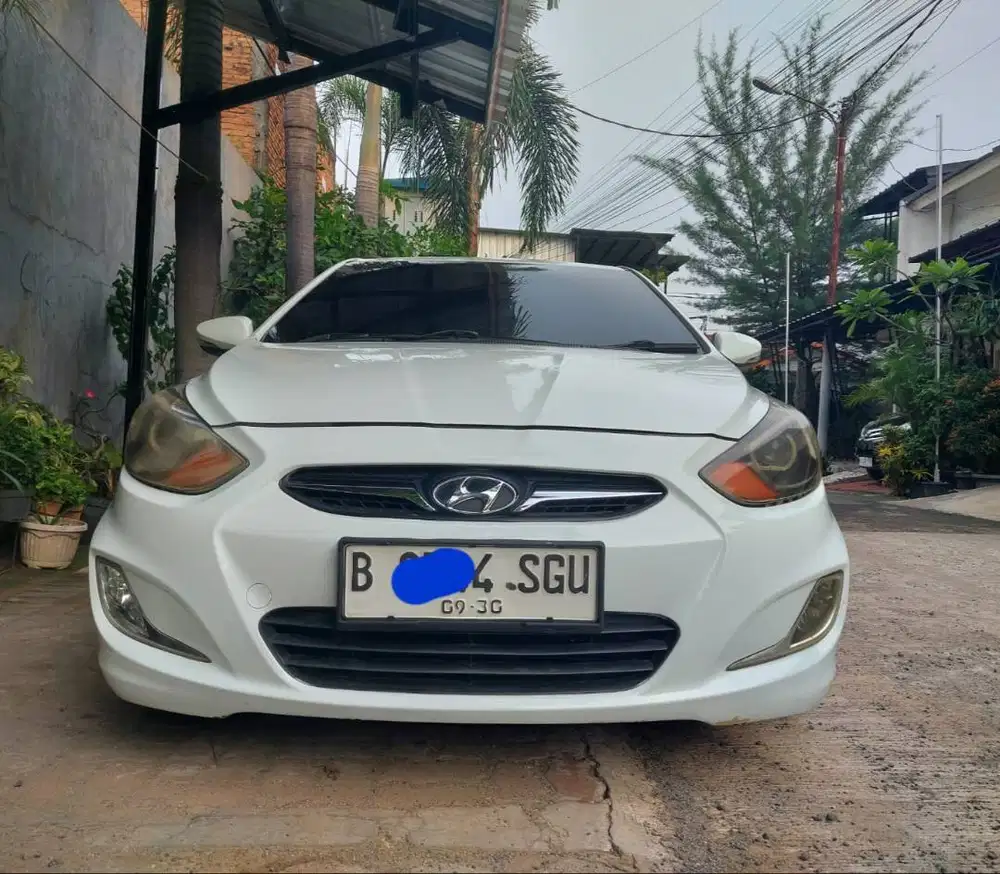 Hyundai Grand Avega 2012 GL Manual Putih