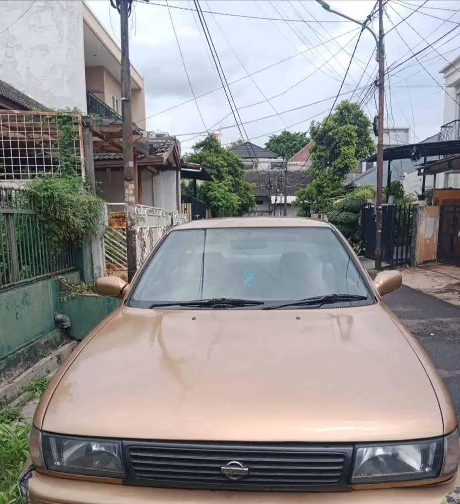 Dijual Mobil Nissan Sunny 1997 Harga 21 juta