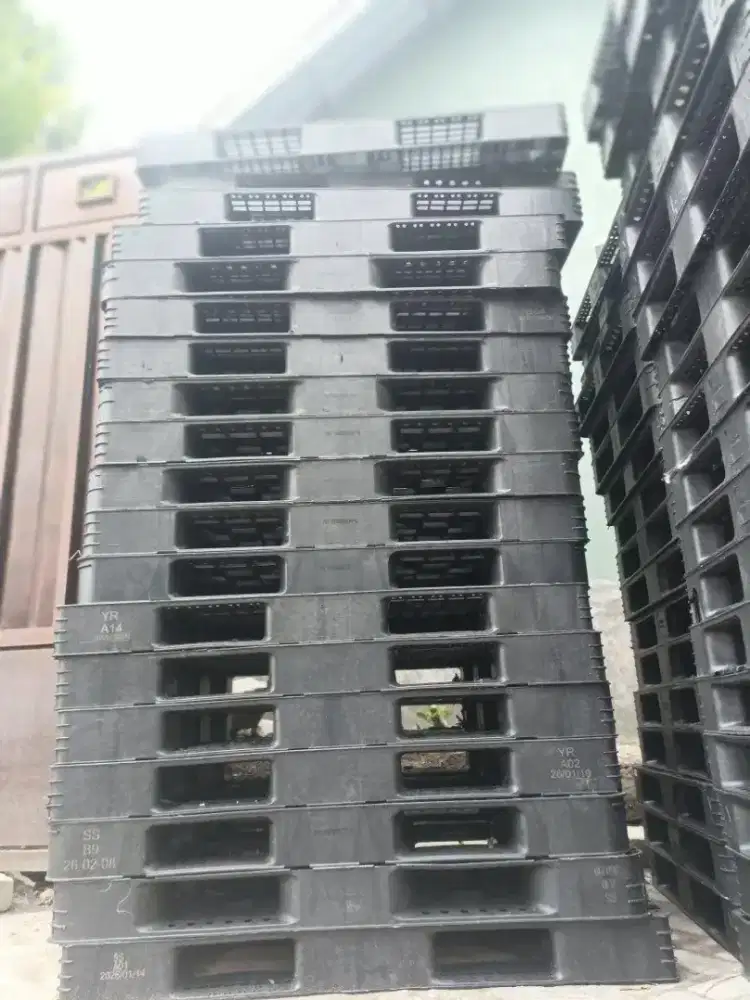 Palet HDPE 130X88X12