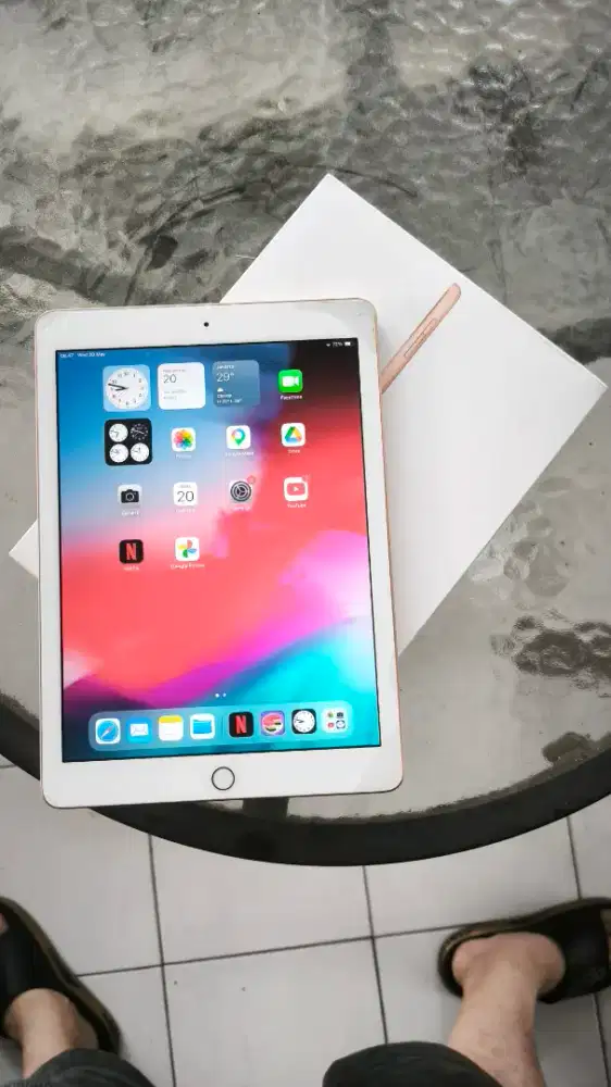 Apple iPad 6th 2018 32GB WiFi Only Warna Gold