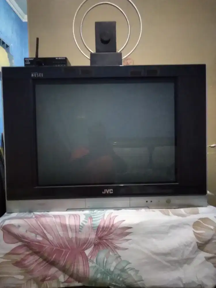 TV JVC 29'+setopbok