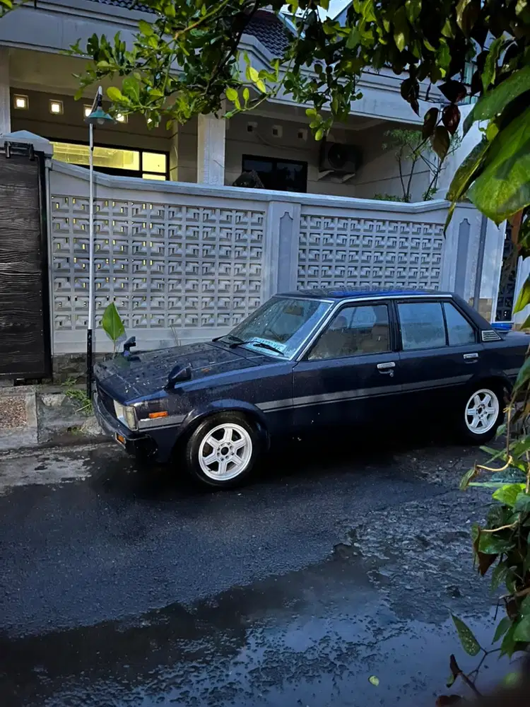 Toyota Corolla 1981 Bensin