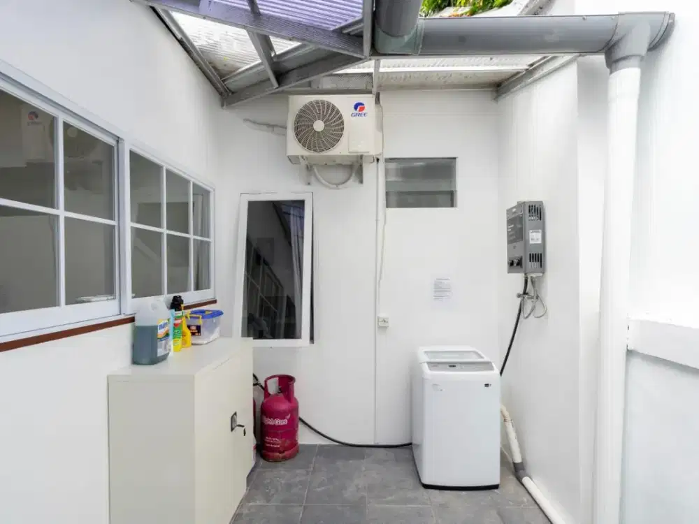 DIJUAL / DISEWAKAN – Villa di Uluwatu, Kuta Selatan | Bali Fully Furnished – Siap Huni + Bisnis Airbnb Aktif - Thumbnail 3