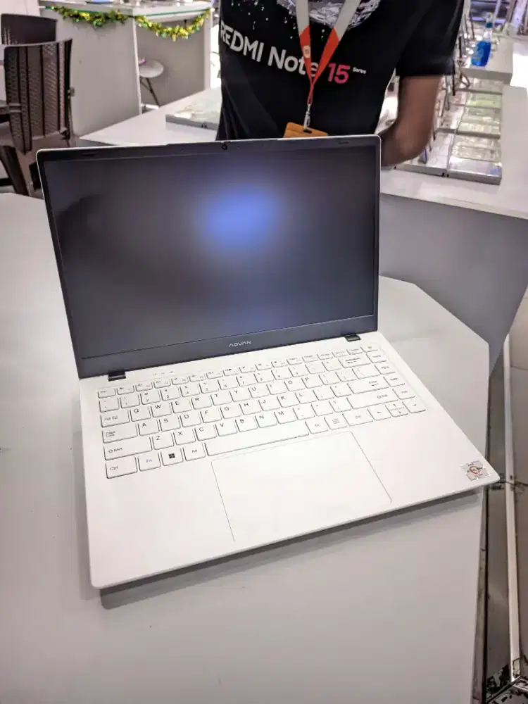 LAPTOP PELAJAR SPEK GAHAR