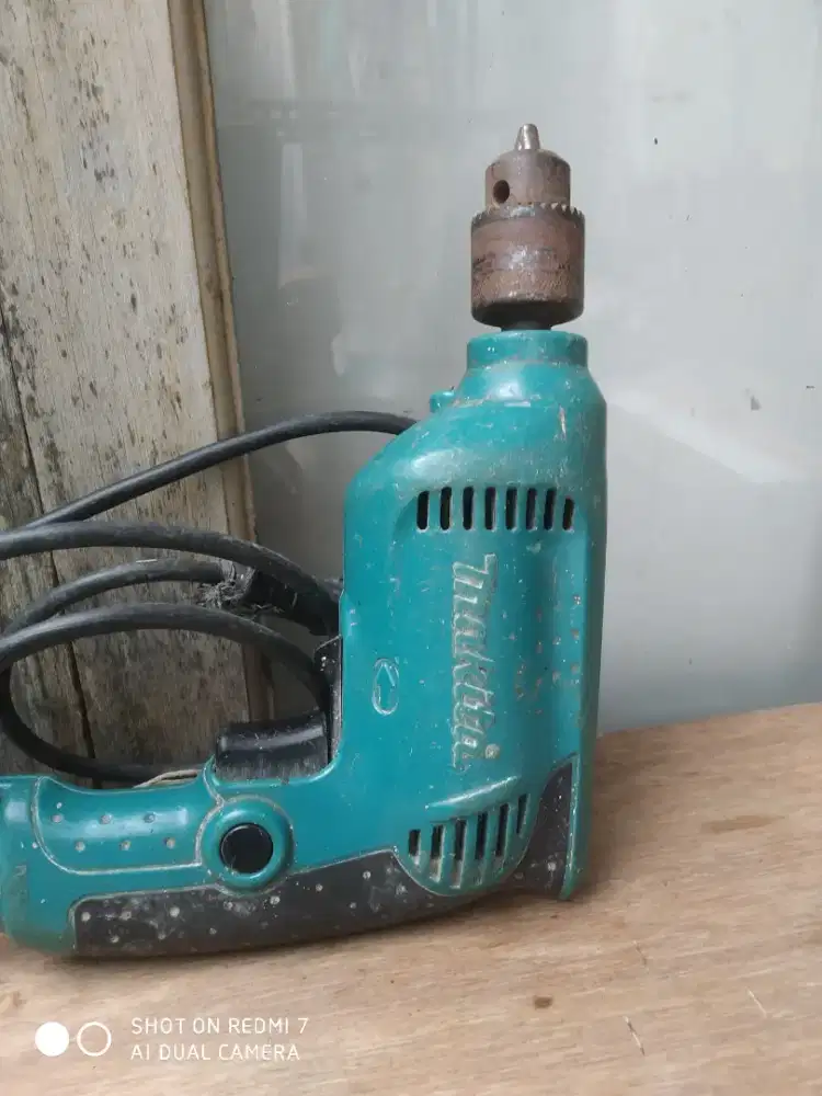 JUAL MESIN BOR MERK  MAKITA MT60