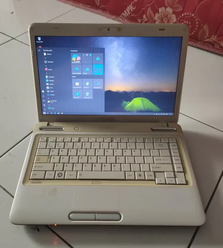 Toshiba all norma ram 4/500 windows 10 siap pakai