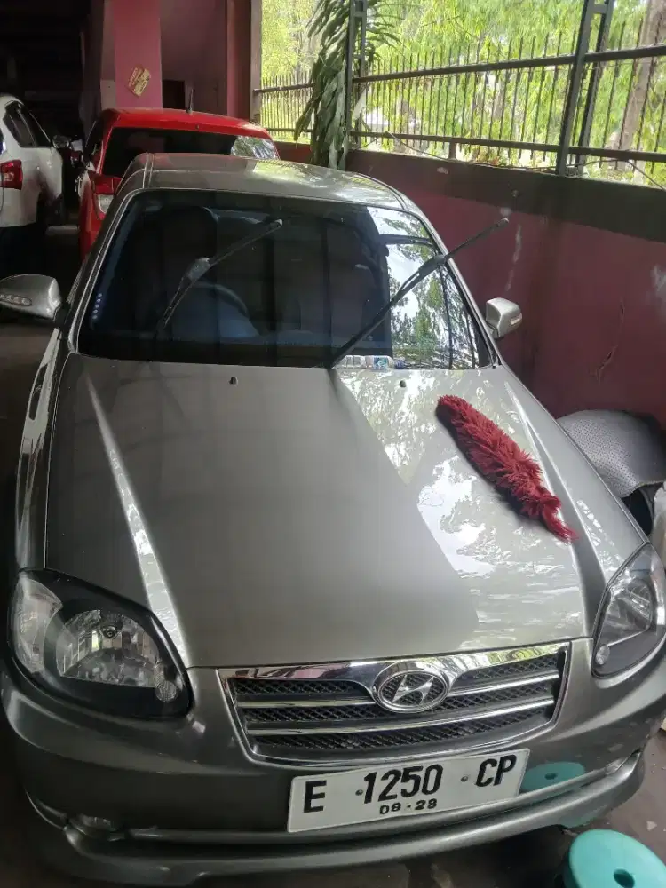 Hyundai Grand avega 2012