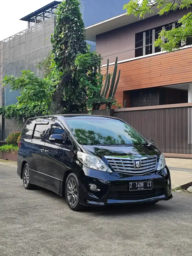 Alphard S 2.4 2011