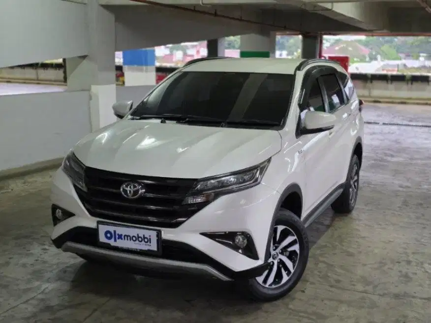 Toyota Rush 1.5 G Bensin-AT 2022 Putih