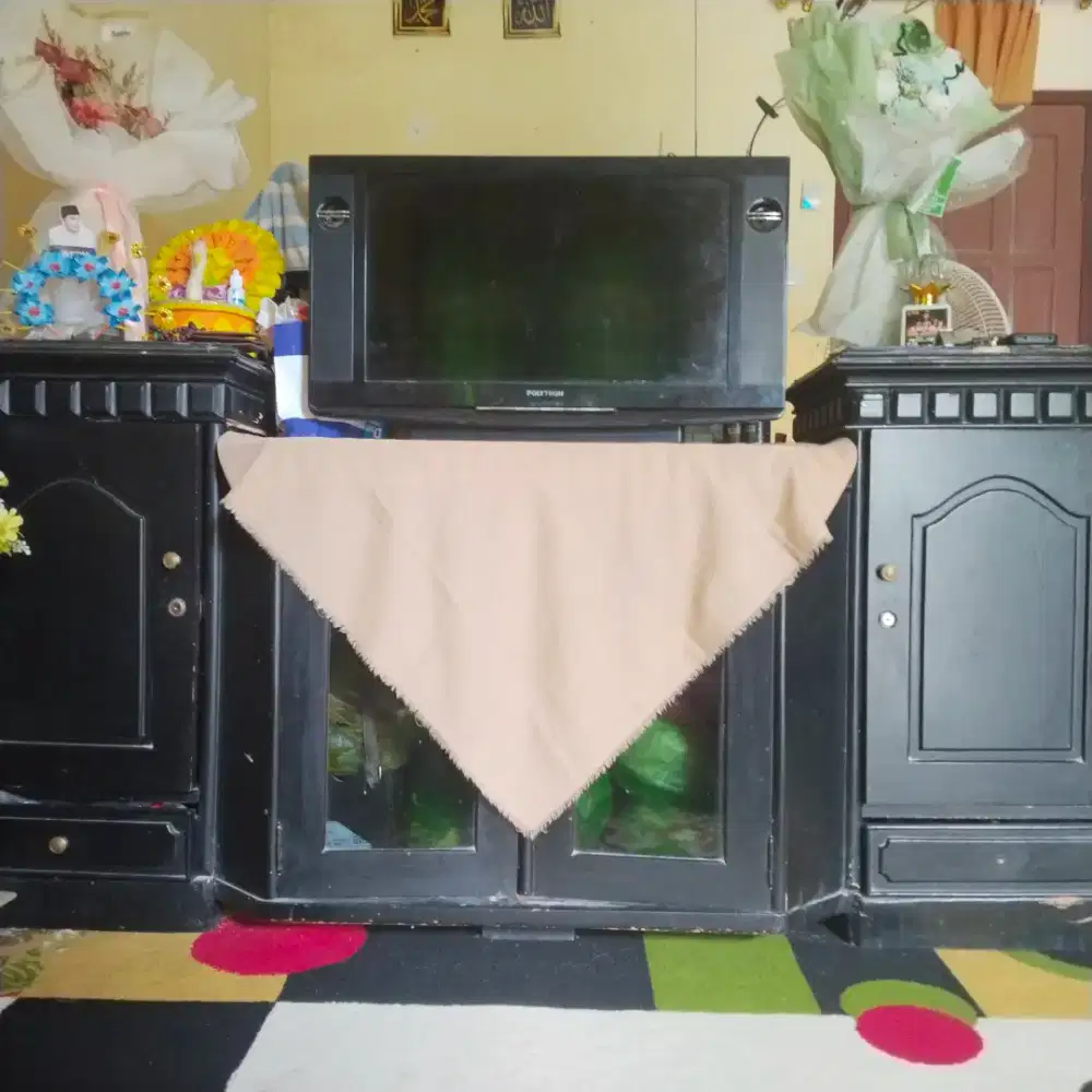Jual TV polytron dan meja lengkap