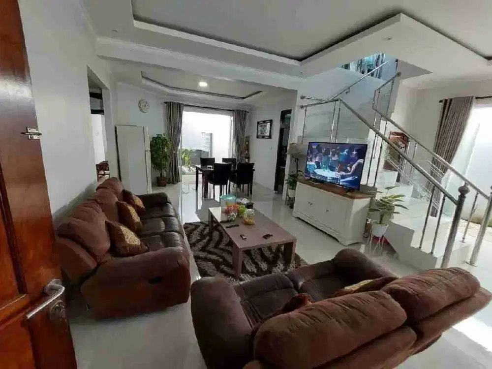 Rumah Bagus lux minimalist terawat baru renovasi siap huni dekat senam indah,Golf barat, ARCAMANIK