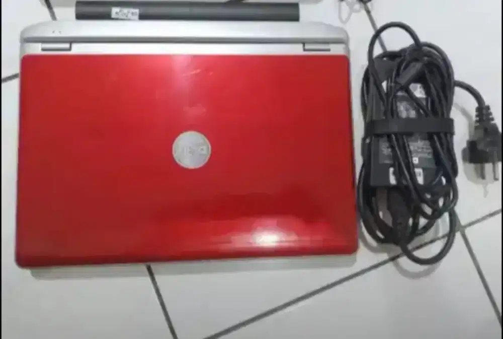 Dijual Laptop Dell core i5 ram 4 HD SSD