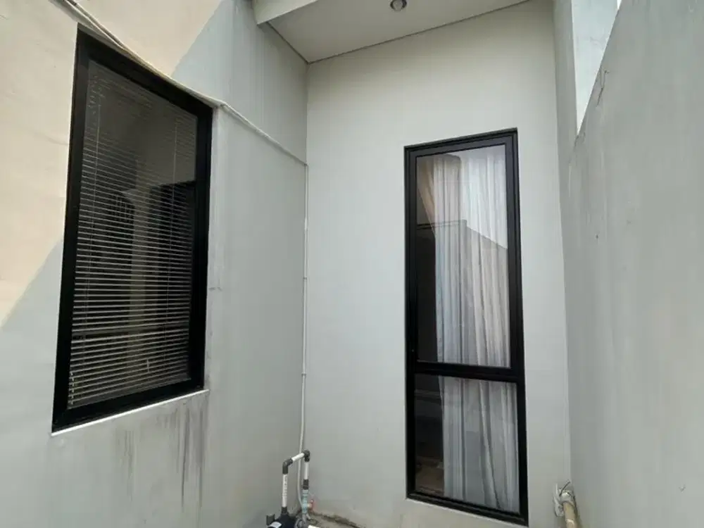 Disewa Rumah 2 Lantai di Citra Garden Puri Ada AC 2 Unit