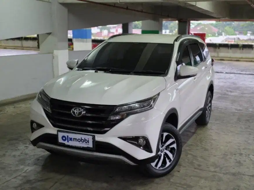Toyota Rush 1.5 G Bensin-AT 2022 Putih