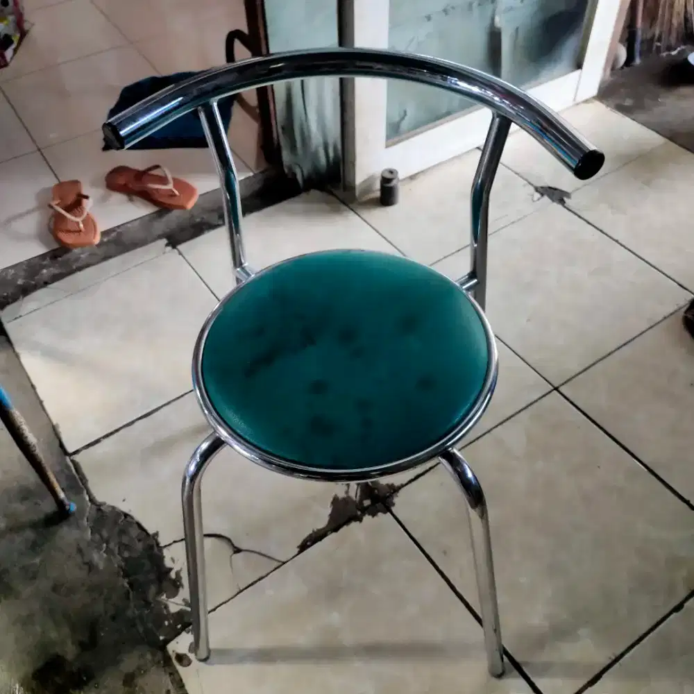 Kursi cafe besi crom