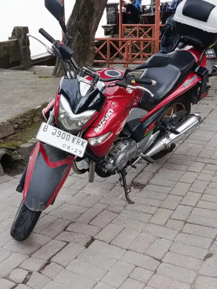 SUZUKI INAZUMA 250 LOW KM
