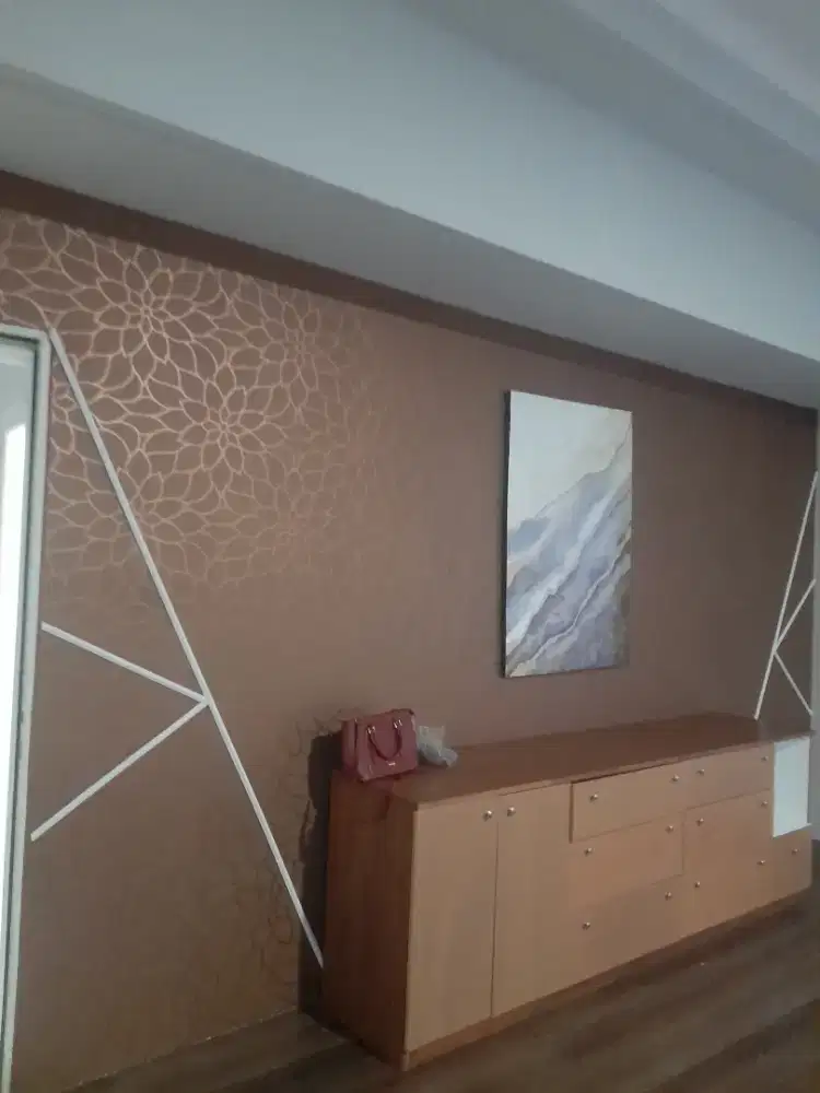 Jasa pasang walpaper surabaya
