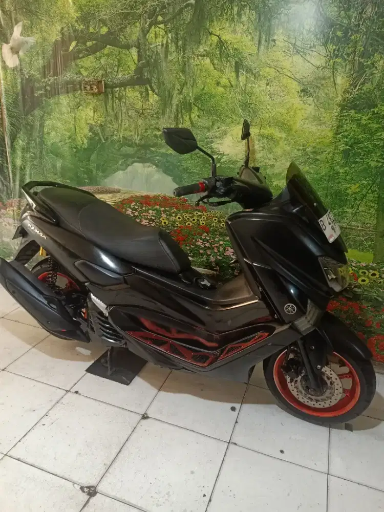 Yamaha NMAX th 2018 mulus dan bagus