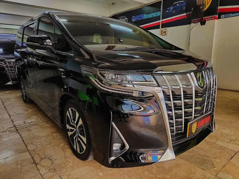 READY ALPHARD G 2023 TRANSFORMERS PILOT SEAT PUTIH APIK