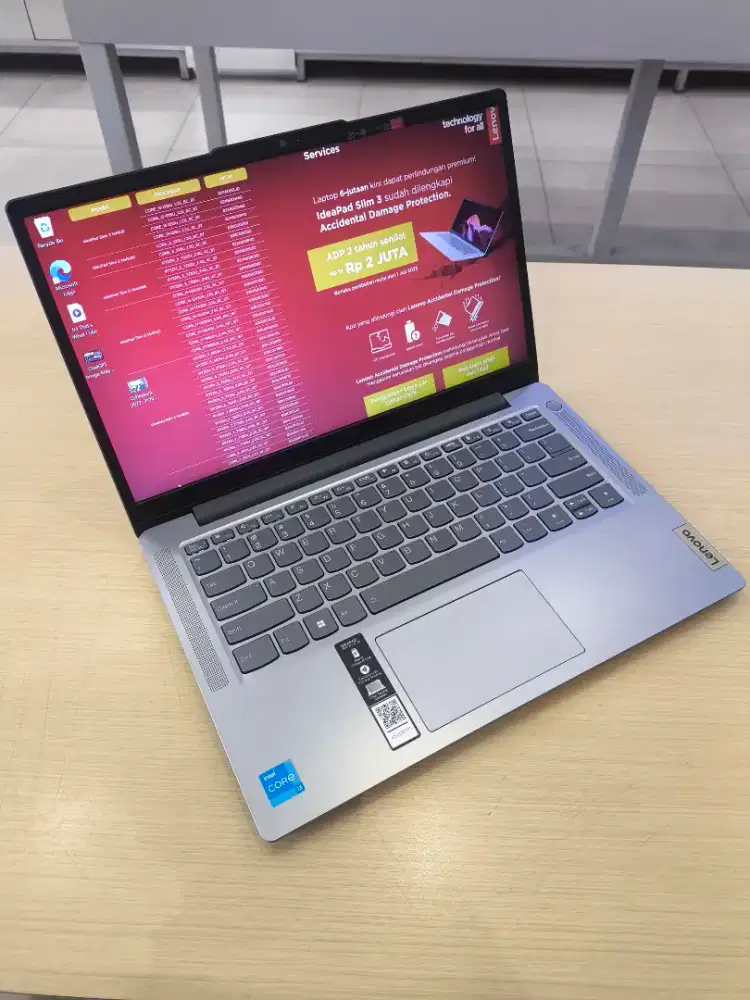 Lenovo ideapad slim 3 14IRU8