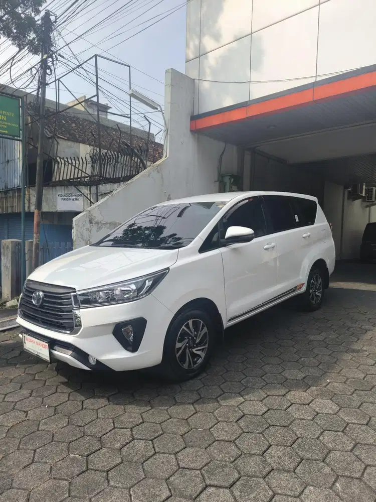 TOYOTA INNOVA 2.4 G A/T DIESEL 2024