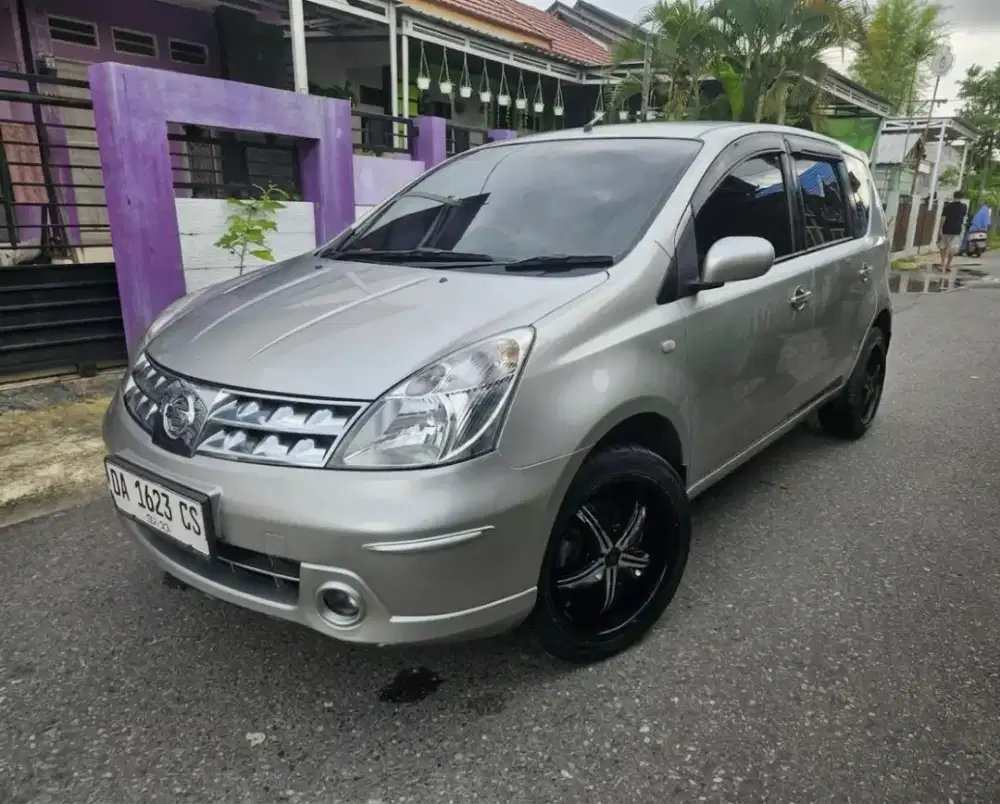 LIVINA XR 1.5 MATIC 2008