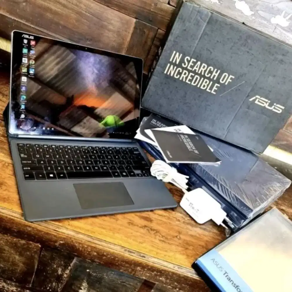 Asus Transformer 3 T305C Tablet Windows Tab 2-in-1 Mulus Lengkap