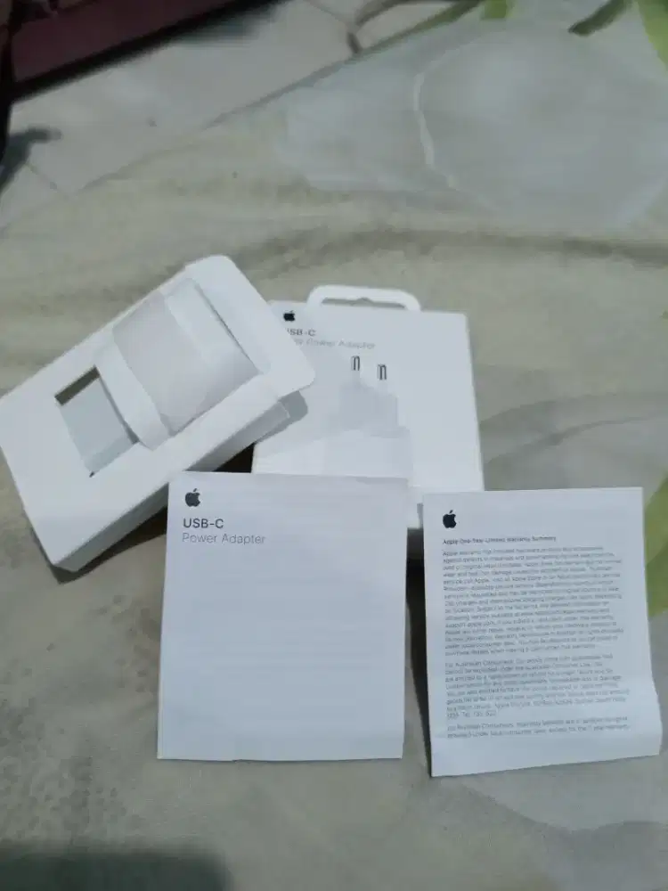 Charger ORI IPHONE 20W ibox