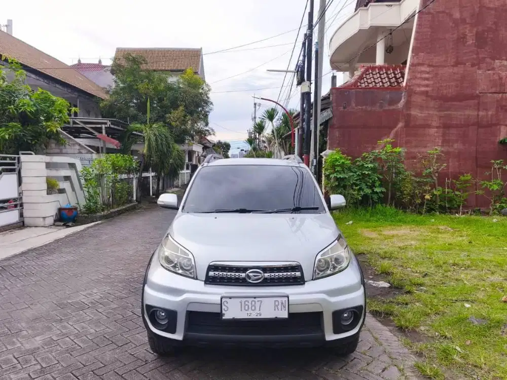 Terios TX 1.5 Manual 2012