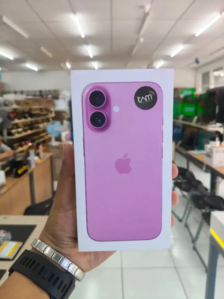 iPhone 16 128GB pink dapatkan voucher 500k