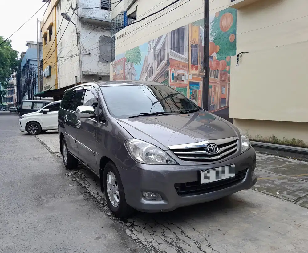Toyota Kijang Innova 2010 Diesel