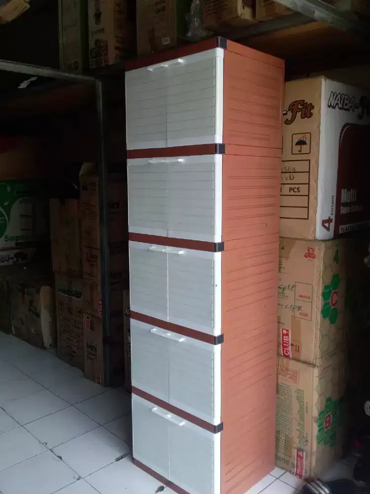 Lemari plastik 5 susun