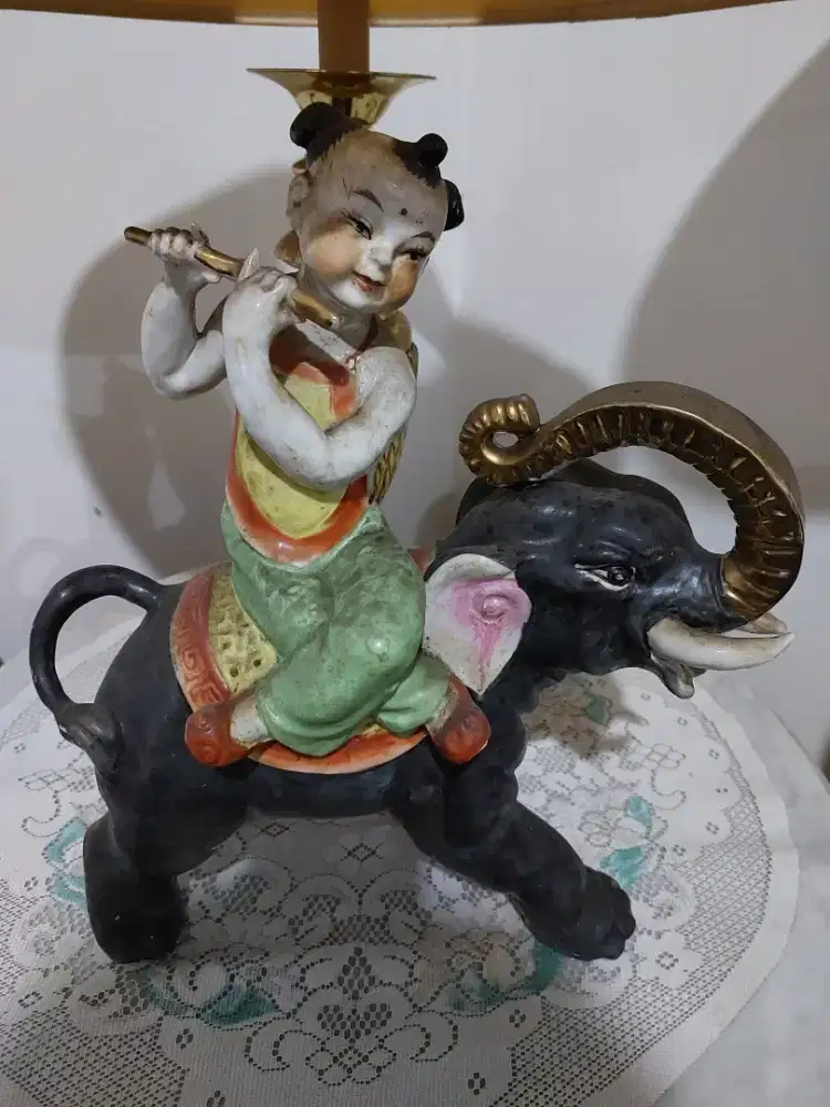 Di Jual Pajangan Antik Gajah