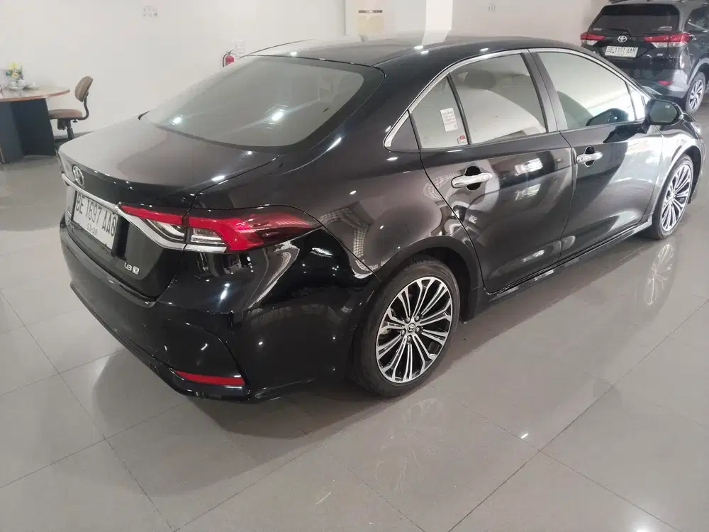 Toyota Corolla Altis 2023 Bensin