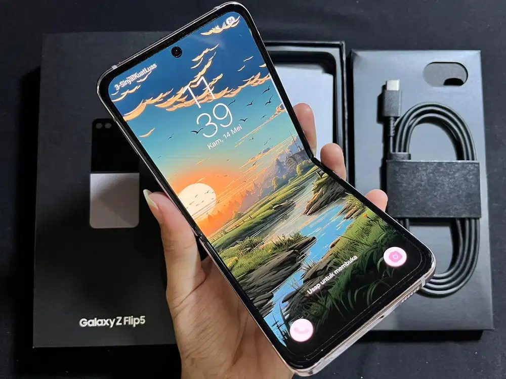 Samsung Z Flip 5 Ram 8/256GB Komplit Mulus No Minus