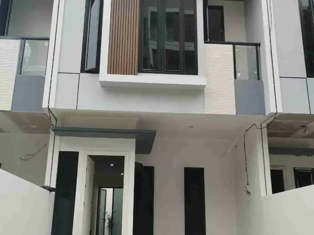 Rumah Murah 2 Lantai Carport Jalan Karang Anyar Jakarta Pusat