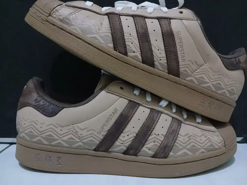 Adidas Originals Superstar 'Magic Beige