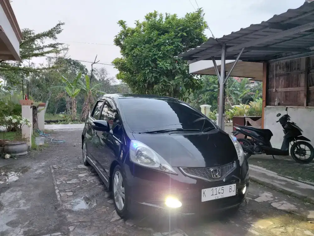 Honda Jazz GE8 Hitam Matic