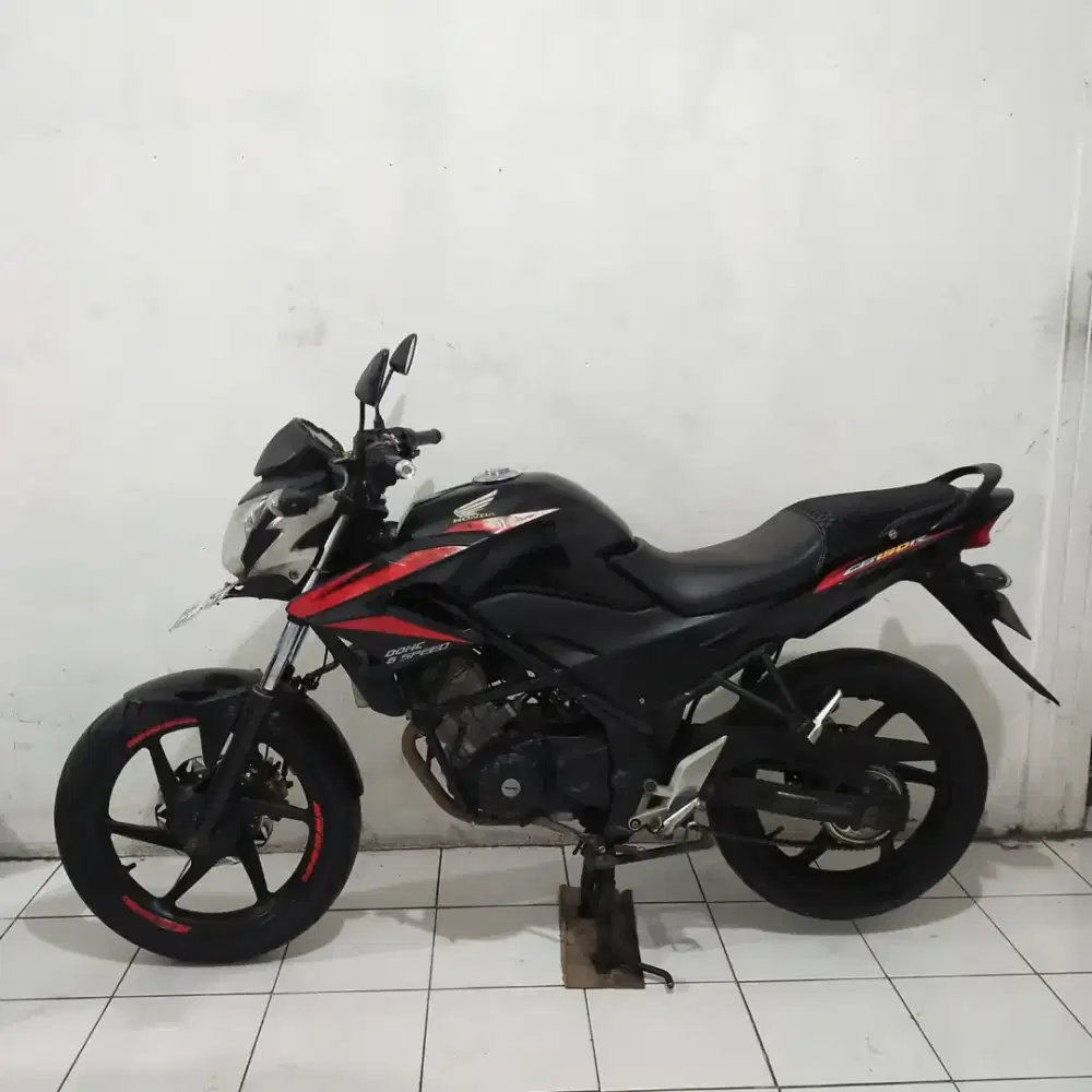 Honda CB150R 2014 Bagus lengkap