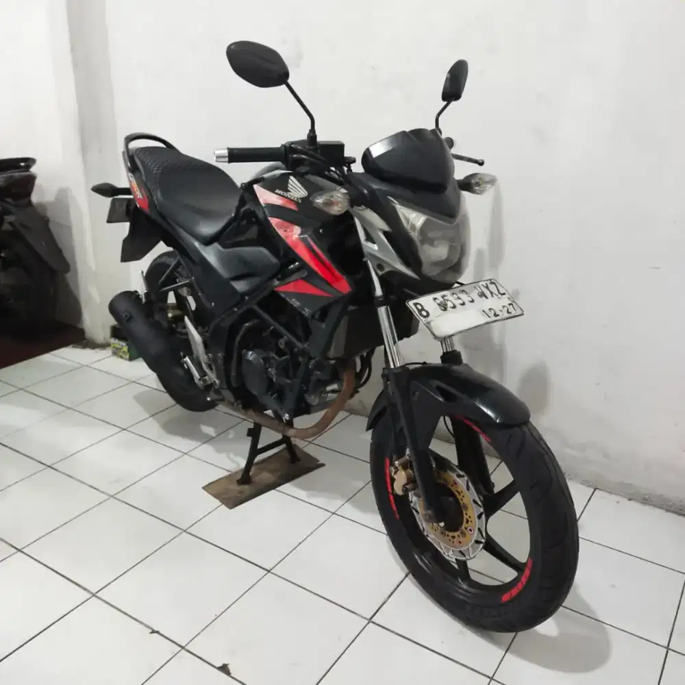 Honda CB150R 2014 Mesin Cakep