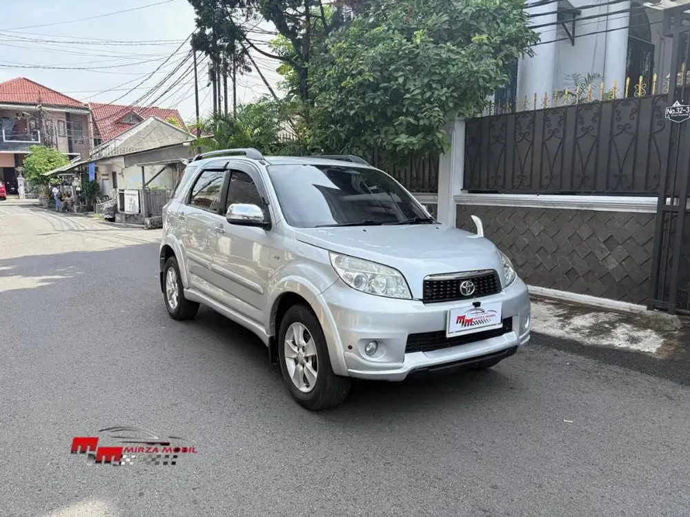 Toyota Rush S 1.5 AT 2012 Silver