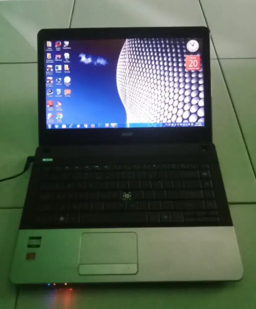 Jual laptop acer aspire e471