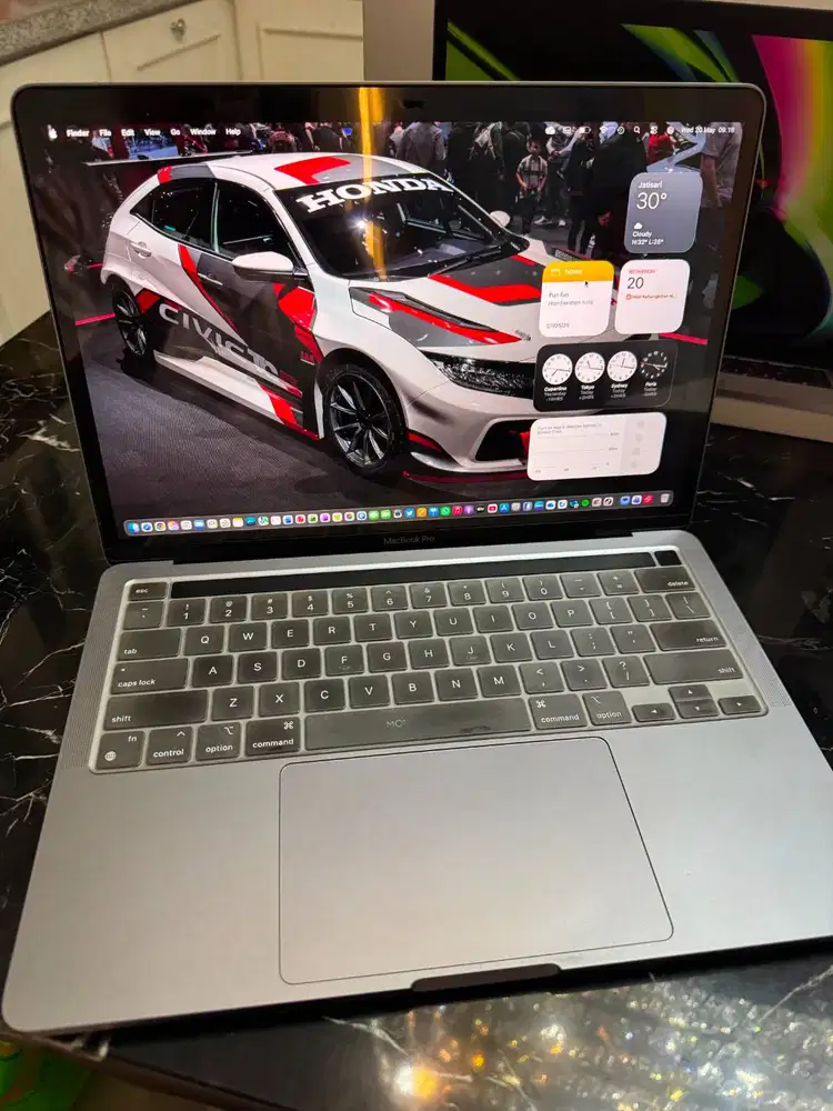 MACBOOK PRO 13 inch M2 256gb