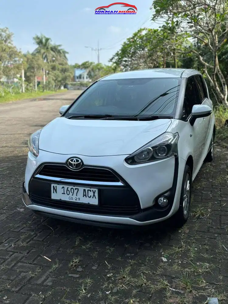 TOYOTA SIENTA G 2017 AUTOMATIC ISTIMEWA