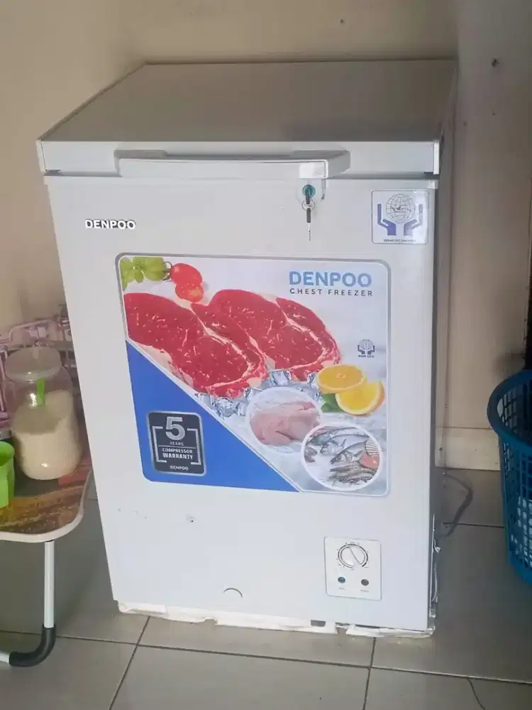 Freezer denpoo 110L baru beli 5 bulan